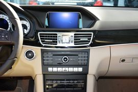 2015款奔驰E260L运动型