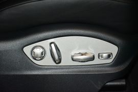 2016款保时捷Macan