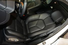 2016款保时捷Macan