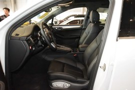 2016款保时捷Macan