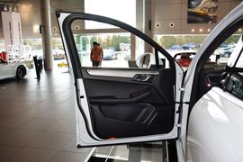 2016款保时捷Macan