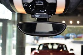 2016款保时捷Macan