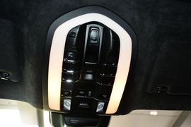 2016款保时捷Macan