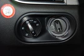 2016款保时捷Macan