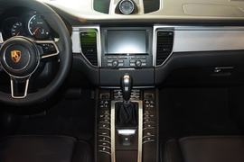 2016款保时捷Macan