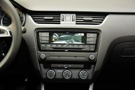 2016款斯柯达明锐1.6L自动智行版