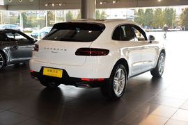 2016款保时捷Macan