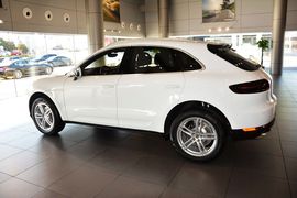 2016款保时捷Macan