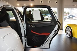 2016款保时捷Macan