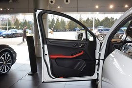 2016款保时捷Macan