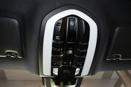 2016款保时捷Macan