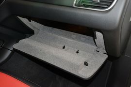 2016款保时捷Macan