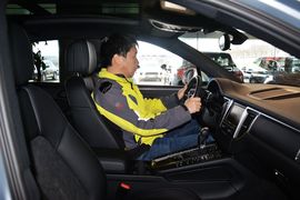 2016款保时捷Macan