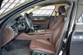 2016款宝马730Li领先型