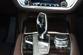 2016款宝马730Li领先型