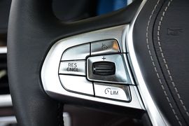 2016款宝马730Li领先型