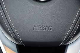 2016款宝马730Li领先型