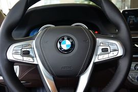 2016款宝马730Li领先型