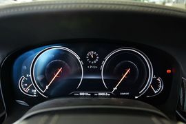 2016款宝马730Li领先型