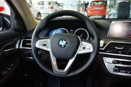 2016款宝马730Li领先型