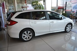 2016款本田杰德1.8L自动舒适精英版