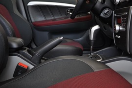 2010款东南菱悦CVT