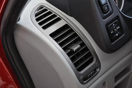 2010款东南菱悦CVT