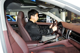 2014款保时捷Panamera