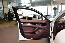 2014款保时捷Panamera