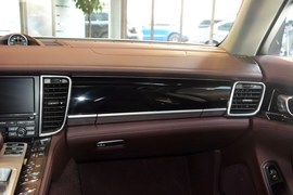2014款保时捷Panamera