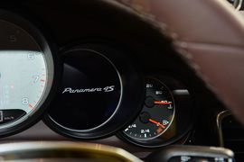 2014款保时捷Panamera