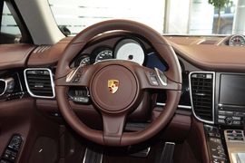 2014款保时捷Panamera