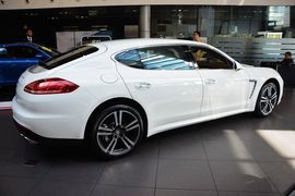 2014款保时捷Panamera