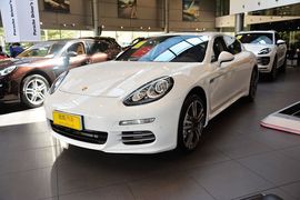 2014款保时捷Panamera
