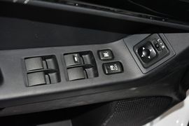 2016款三菱翼神1.8L