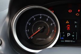 2016款三菱翼神1.8L