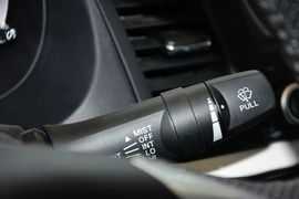 2016款三菱翼神1.8L