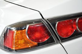 2016款三菱翼神1.8L