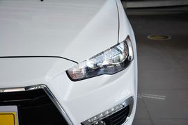 2016款三菱翼神1.8L