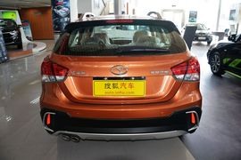   2015款东南V CROSS 1.5L手动智趣型