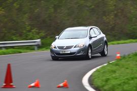 2010款别克英朗xt