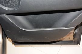 2016款路虎发现神行2.0T