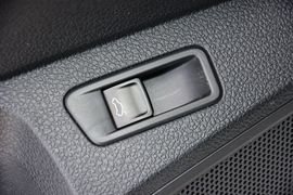 2016款大众宝来1.6L手动舒适型