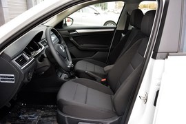 2016款大众宝来1.6L手动舒适型