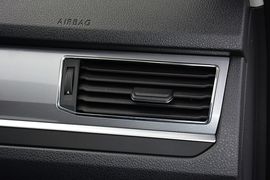 2016款大众宝来1.6L手动舒适型