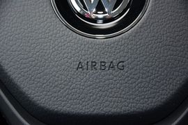 2016款大众宝来1.6L手动舒适型