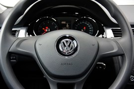 2016款大众宝来1.6L手动舒适型