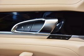 2016款保时捷Panamera