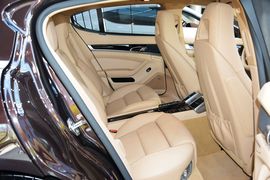 2016款保时捷Panamera