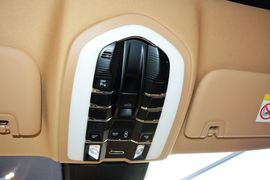 2016款保时捷Panamera